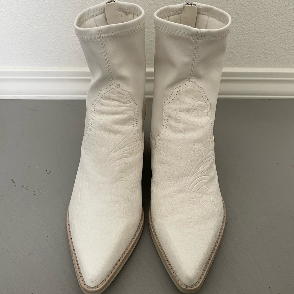 Dolce Vita Western Ankle Boots Sz 7
